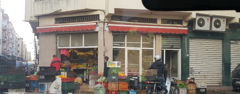 Boucherie et fruiterie des écoles