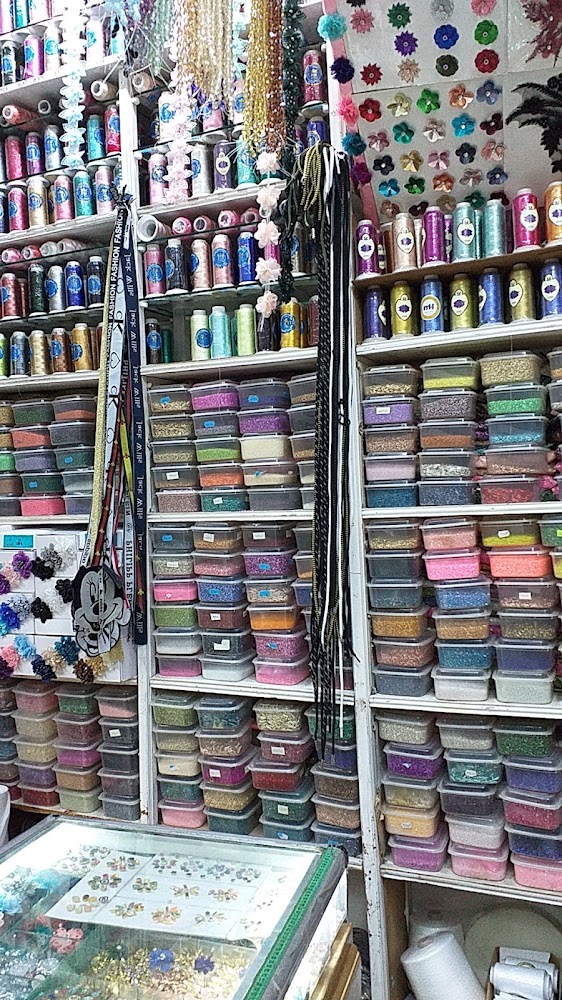 متجر بيع مواد الخياطة - Tanger