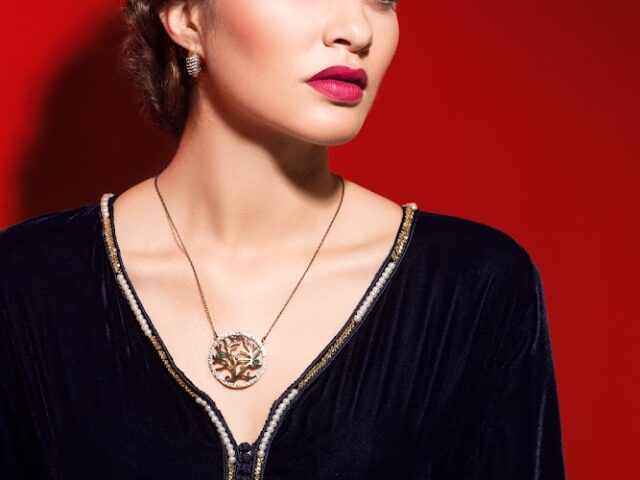 Evy Laure Paris - Casablanca - +212 662-767289