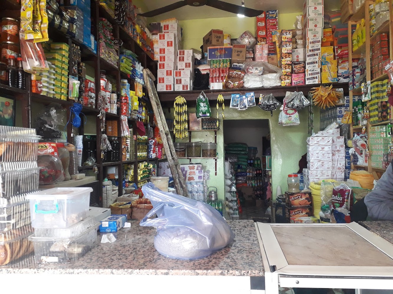 متجر رشيد بلا