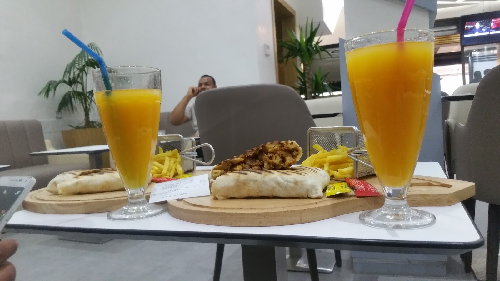 Café Snack Sky Plaza