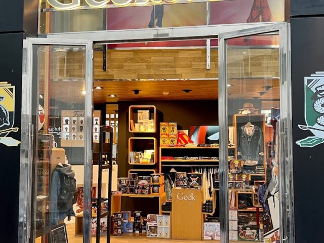Geek Store - Casablanca - +212 520-142936