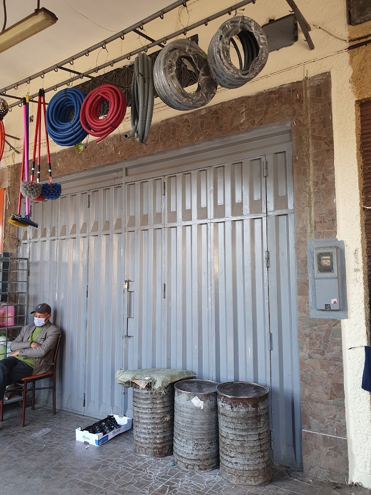 محل عبداللطيف لبيع مواد البناء