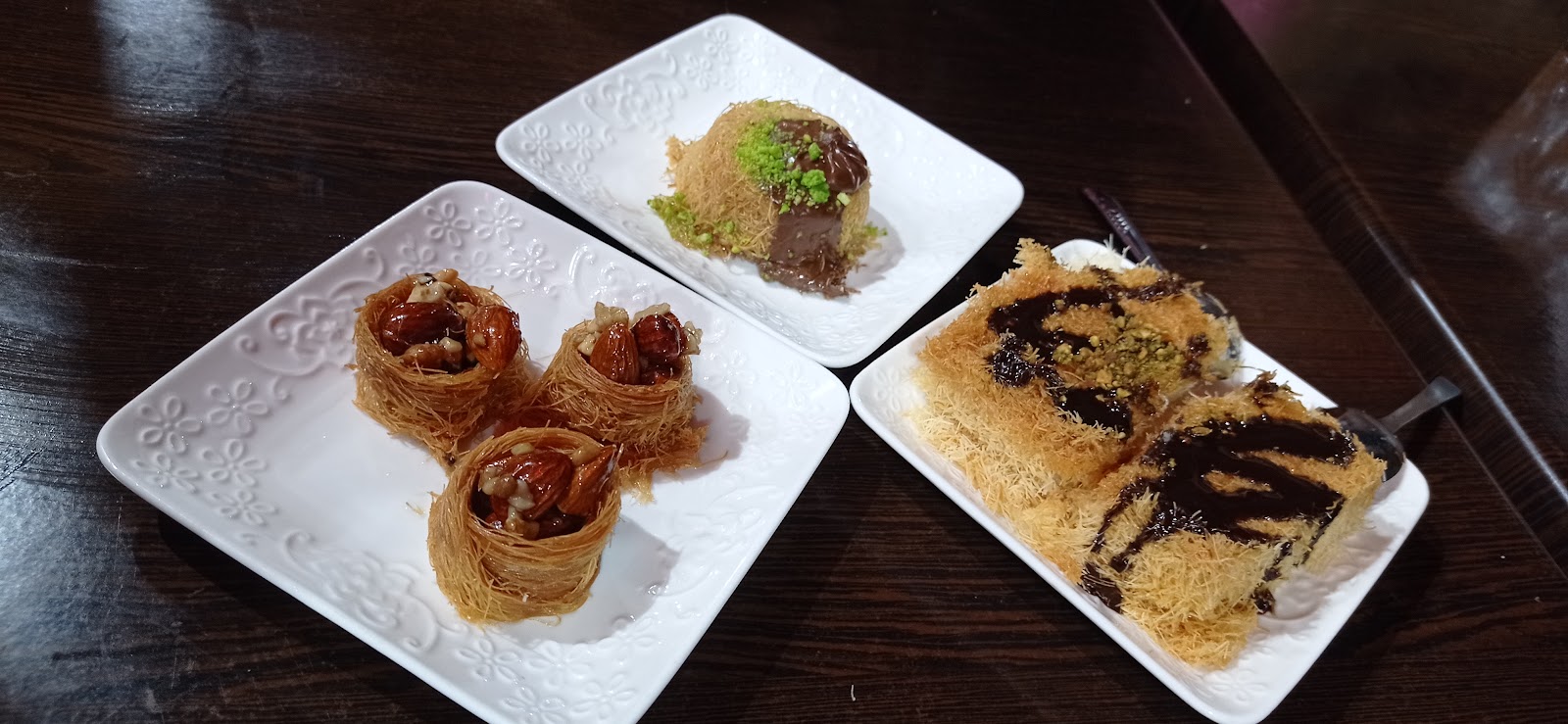 مطعم عز الشام