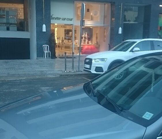 Fenêtre sur Cour - Rabat - +212 5376-70189