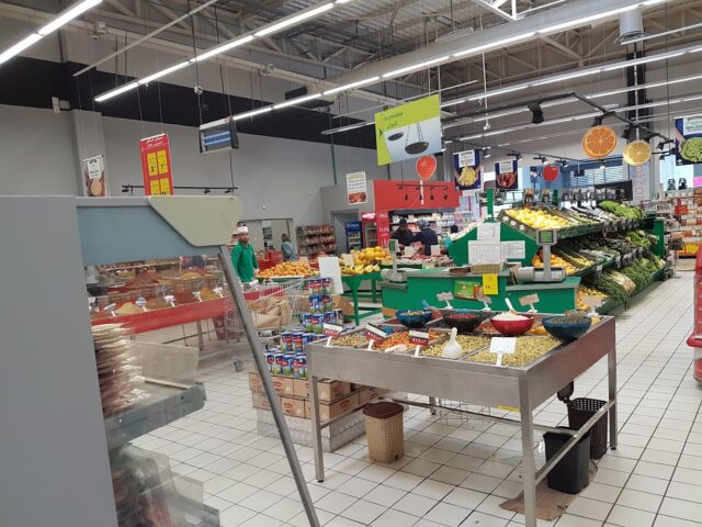 Carrefour Market - Essaouira - +212 5229-40082