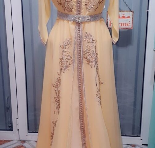 حريم السلطان لكراء الملابس التقليدية وبيع العبايات الخليجية - El Kelâa des Sraghna - +212 671-446569