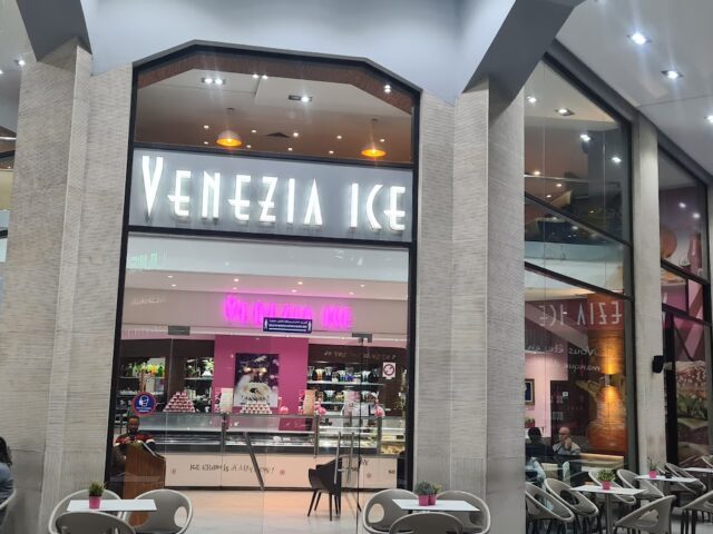 Venezia Ice Park - Mohammédia - +212 5233-13177