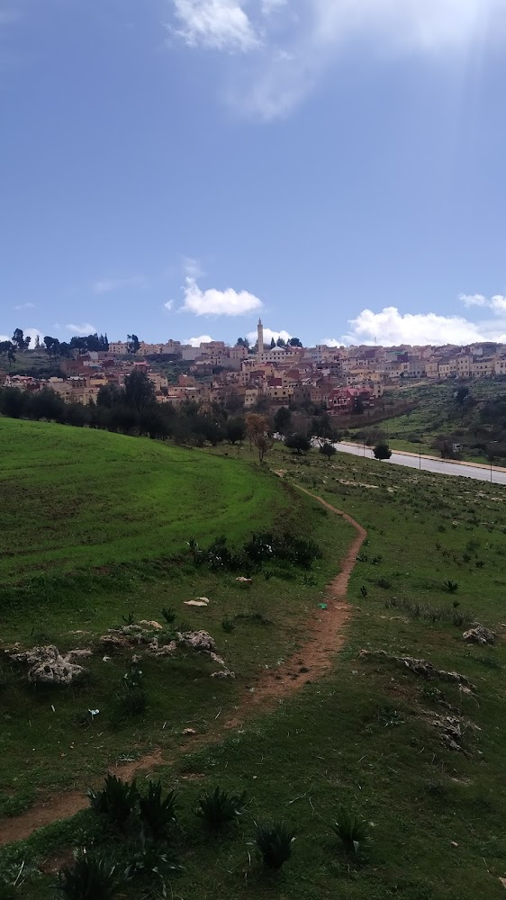 Terrain Footbal Akechemir - El-Hajeb