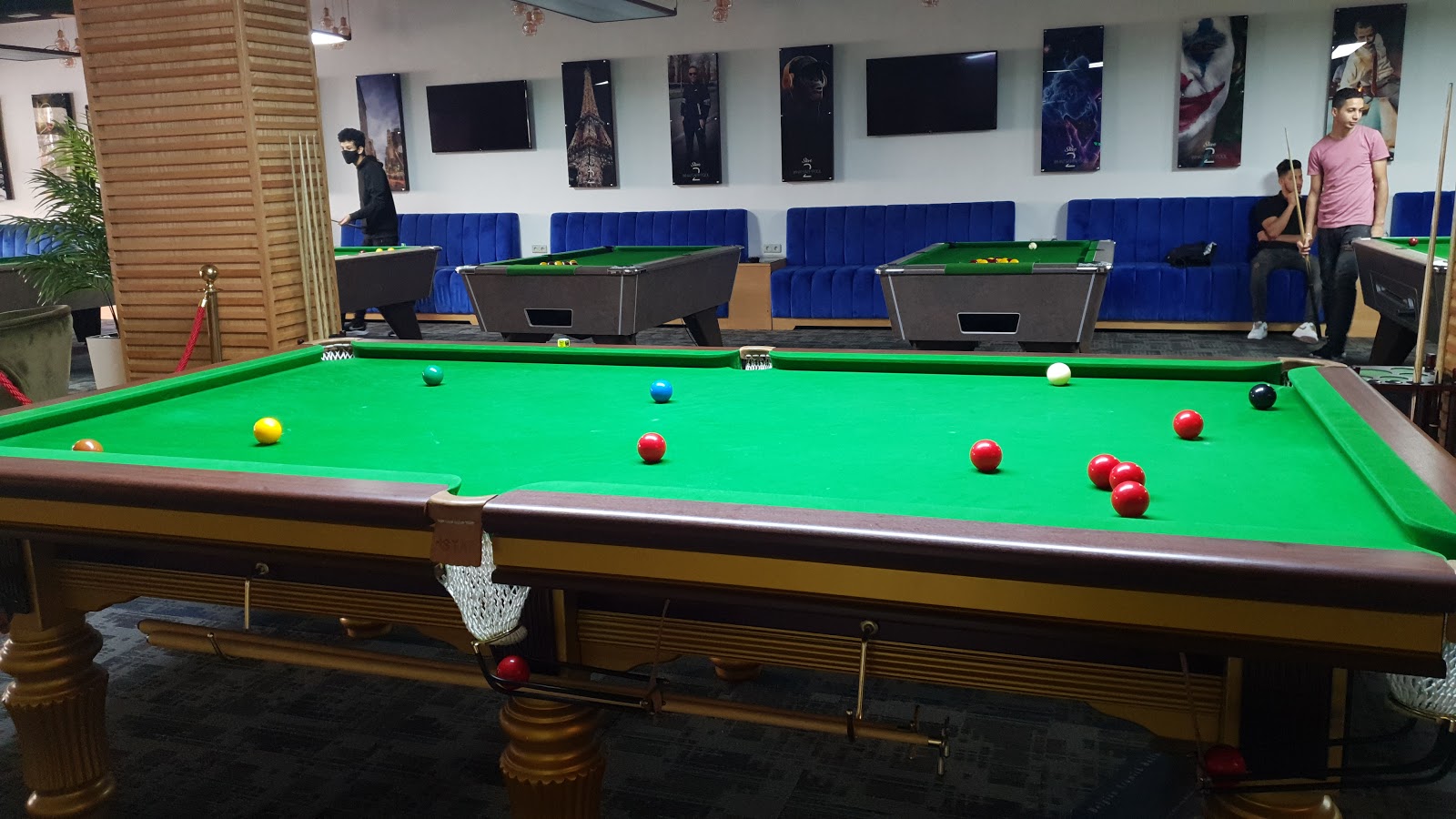 WHATSAPP POOL - El Jadida
