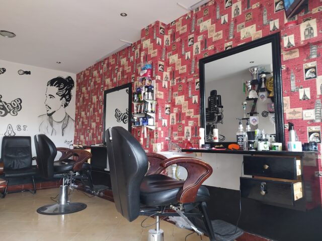 Barber Ast - Targuist - +212 653-238878