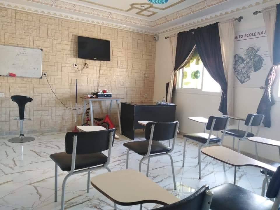 مؤسسة النجاح لتعليم السياقة - Larache