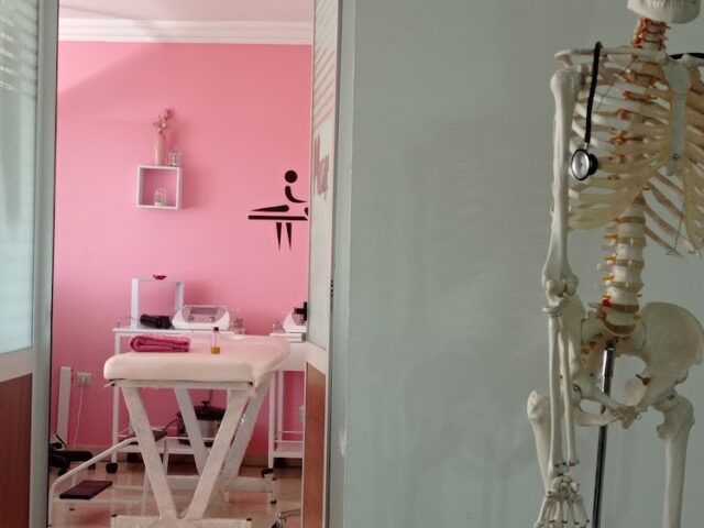 cabinet chahinaz de kinésithérapie Et Amincissement - Kénitra - +212 674-997252
