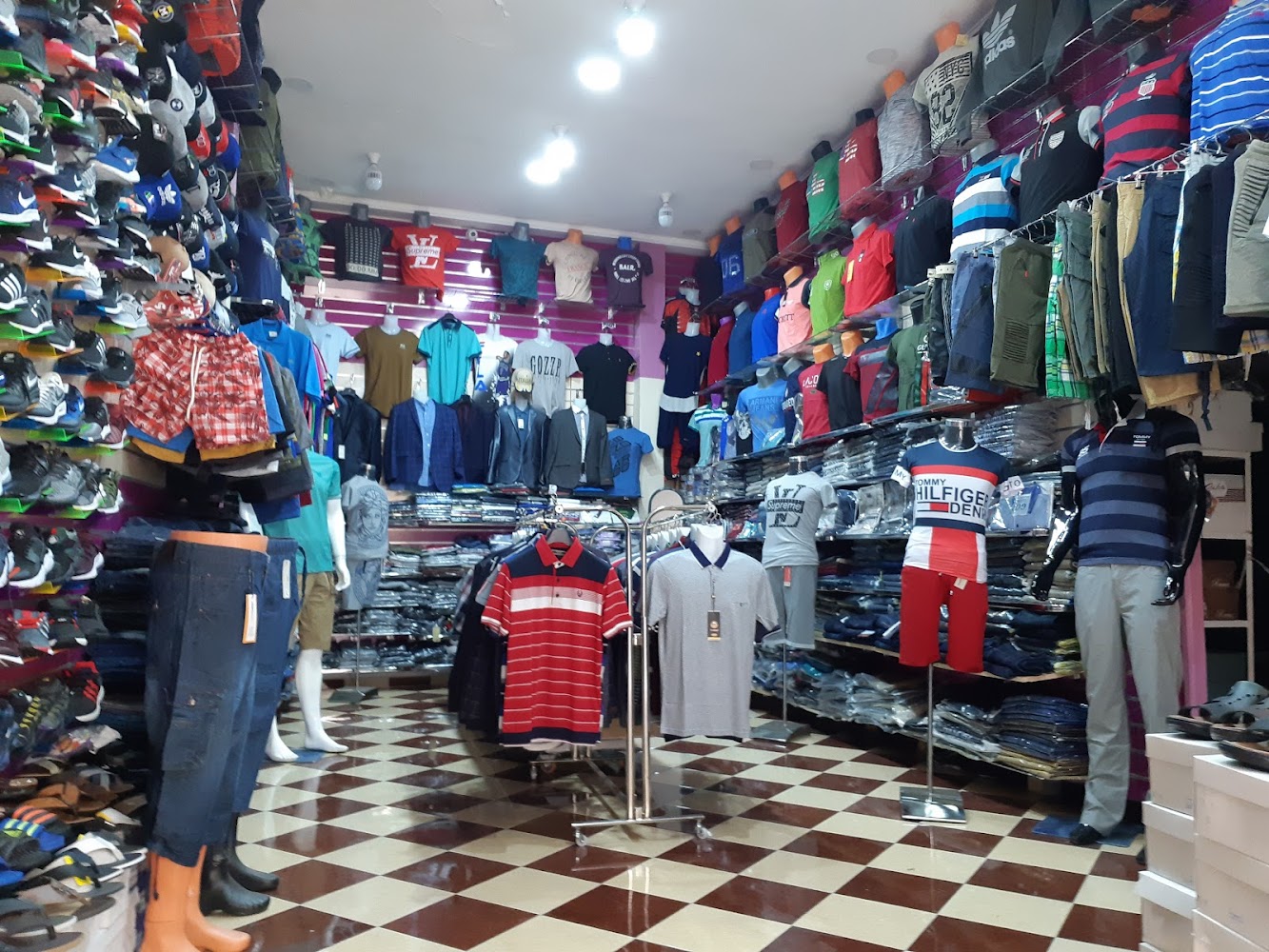 Boutique RMANO