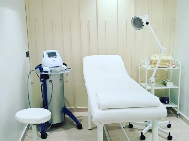 Centre de Kinésithérapie Feeling Ain Sebaa - Casablanca - +212 5223-56052