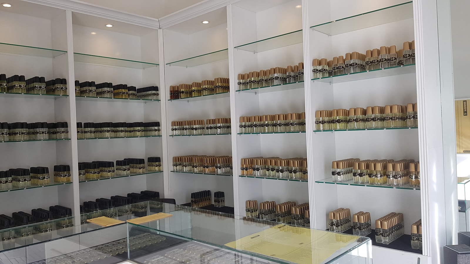 L'artisan Parfumeur