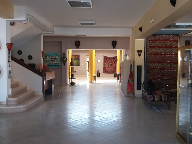 Marche Maroc - Midelt - +212 5355-80405