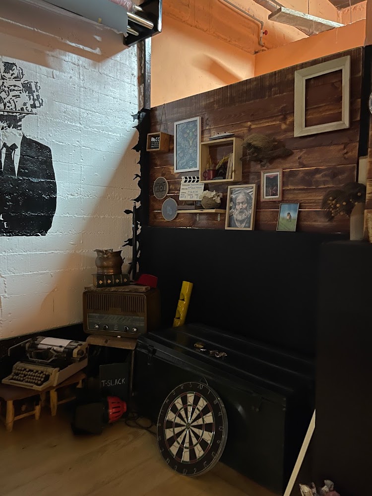 T-SLACK COMPANY STUDIO - Tanger
