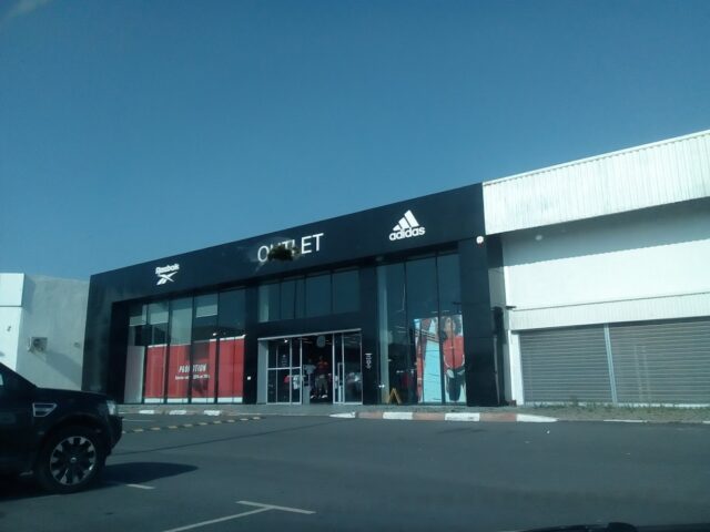 Adidas Outlet - Kénitra -
