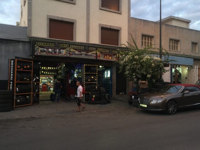 Chez Mfadel Vente Dressage et peinture Des Jantes Aluminium - Tanger - +212 637-792856
