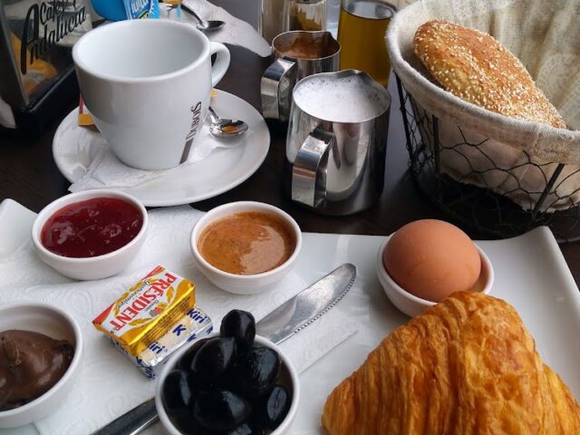 Café Oued Eddahab - Oujda - +212 5366-82521