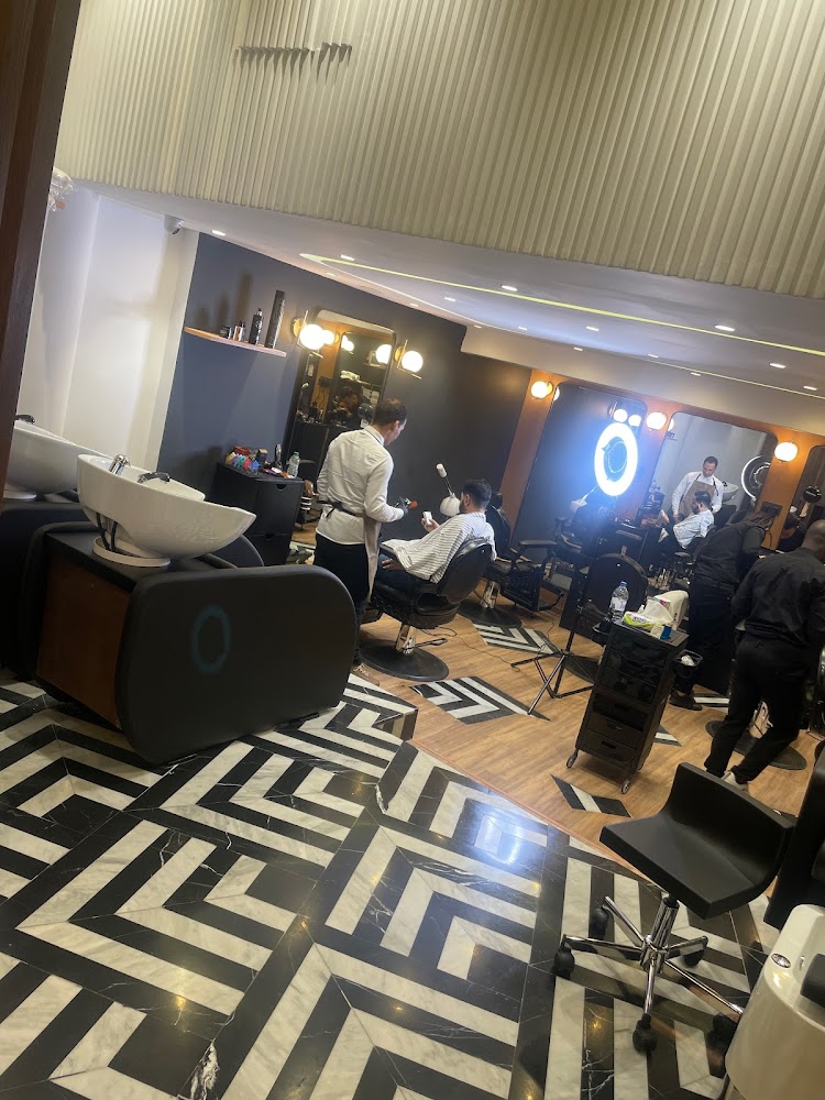 Shaves and Clippers - Casablanca