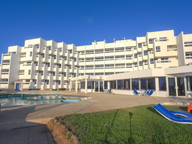 UMH Tarik Hotel - Tanger - +212 5399-45454