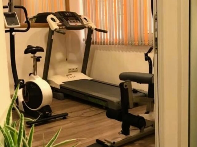 OUFKIR Aniss centre KINÉO de kinésithérapie et de remise en forme - Casablanca - +212 5225-24771