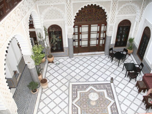 RIAD BATCHISARAI - FES MEDINA - +212 618-874418