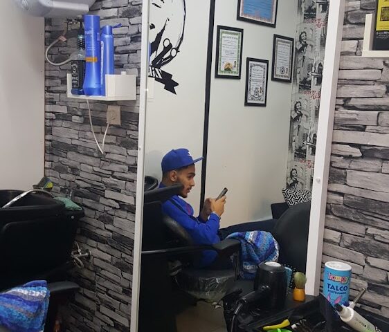 Salon los amigos - Tanger - +212 618-137457