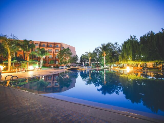 Hotel Menzeh Dalia Meknes - Meknès - +212 5354-68595