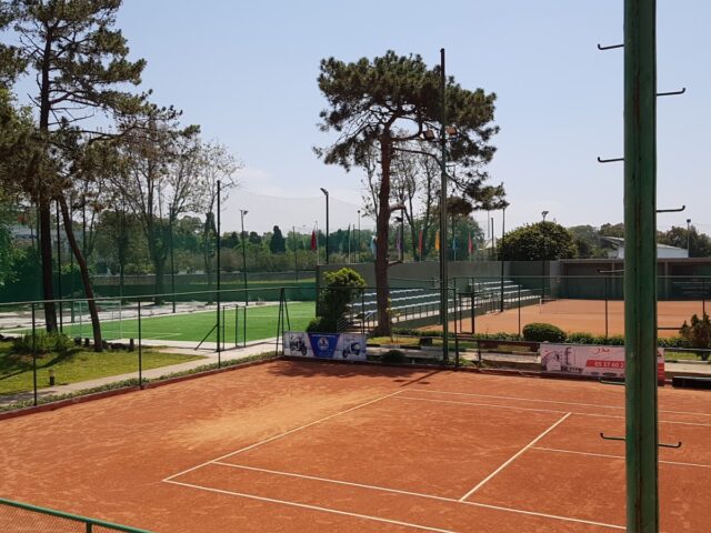 Stade Marocain - Rabat - +212 5377-79551
