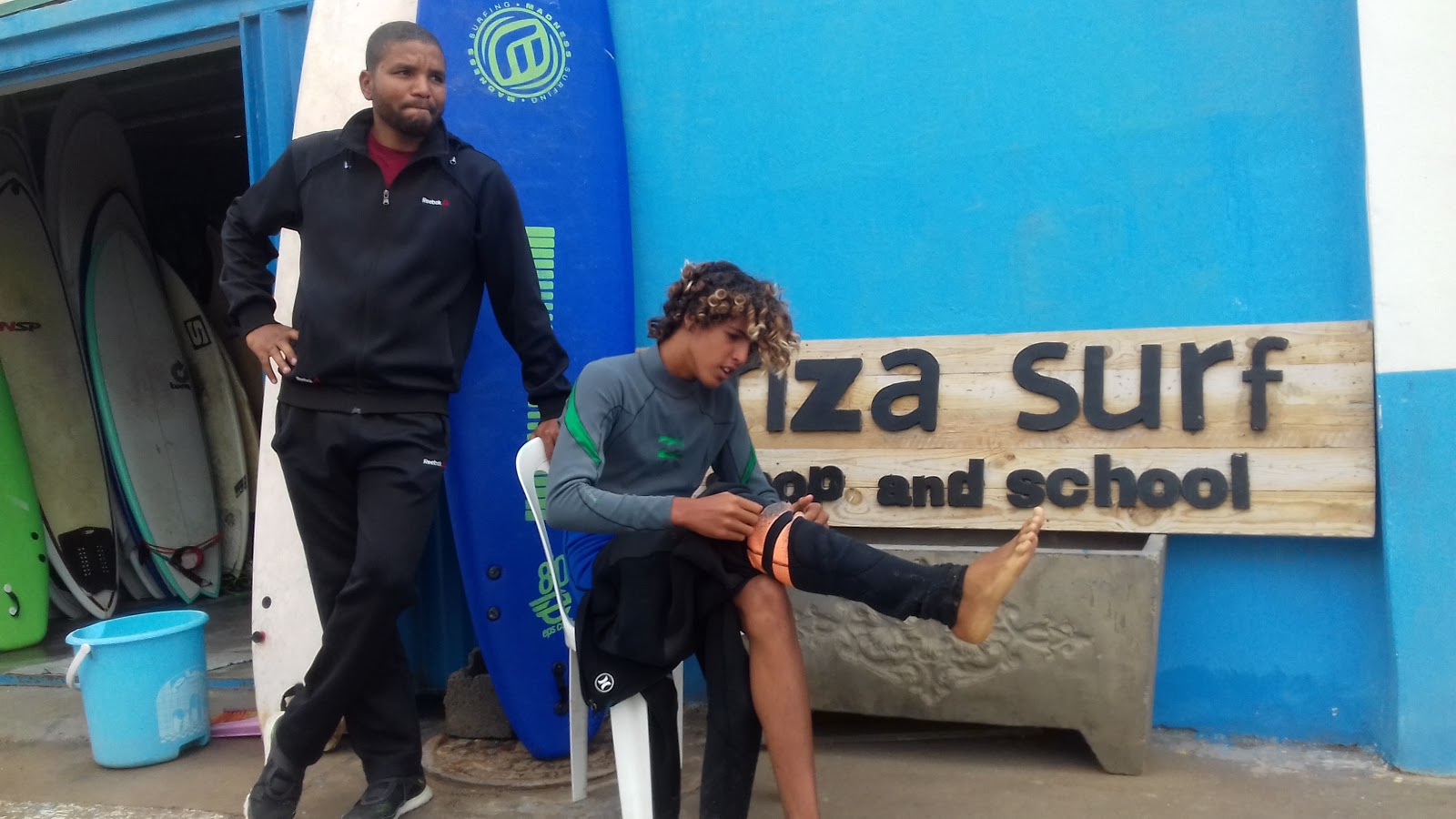 Anza Surf School & Shop - Agadir