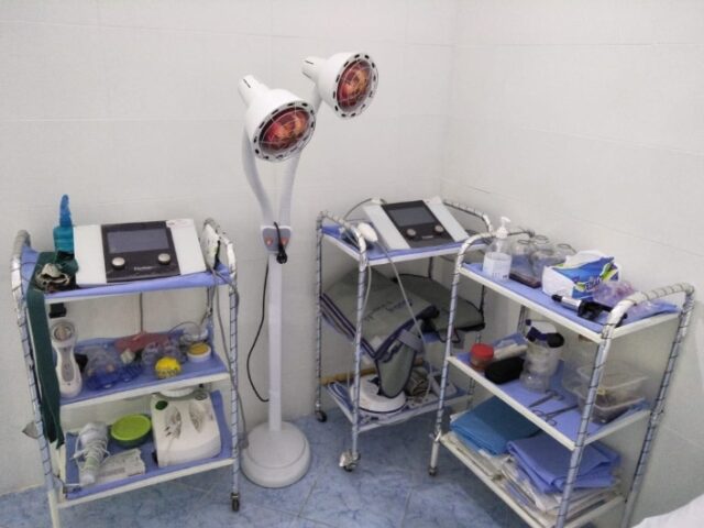 عيادة الياقوت للترويض الطبي،تقويم النطق و الحجامة شيشاوة Cabinet de kinésithérapie & Orthophonie chichaoua - Chichaoua - +212 621-313601