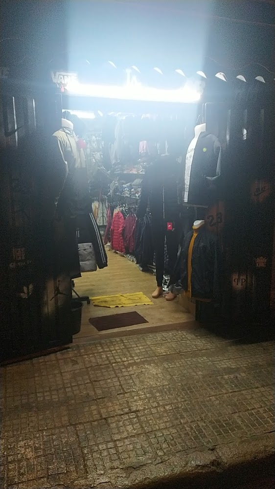 Taha store