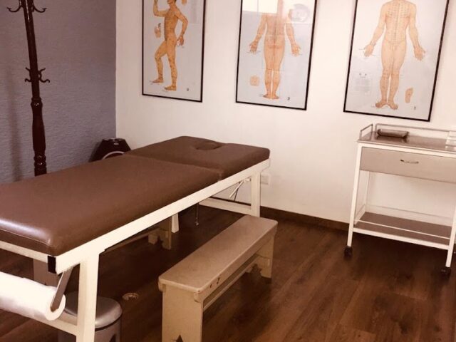 centre de kinesitherapie GUENNOUN - Casablanca - +212 5222-22008