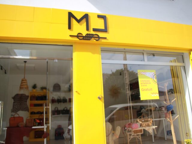 MJ vente de sac à main ,chaussure ,jacket en cuir véri - Casablanca - +212 625-706141