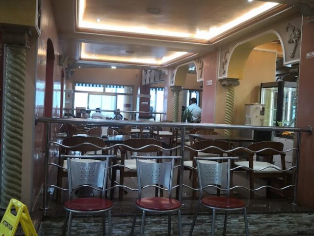 Cafe Coin de Plage - Martil - +212 5396-87258