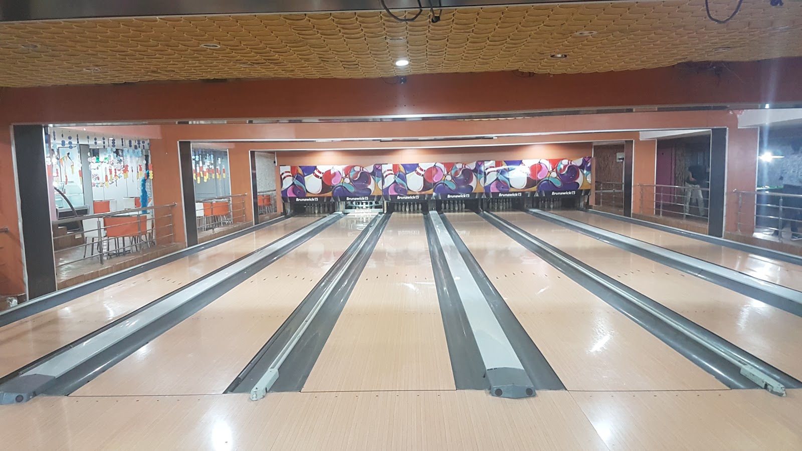 Mitch Bowling - Ifrane