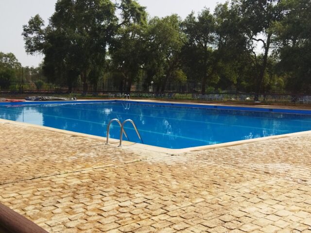 Piscine des eaux et forêts - Salé -