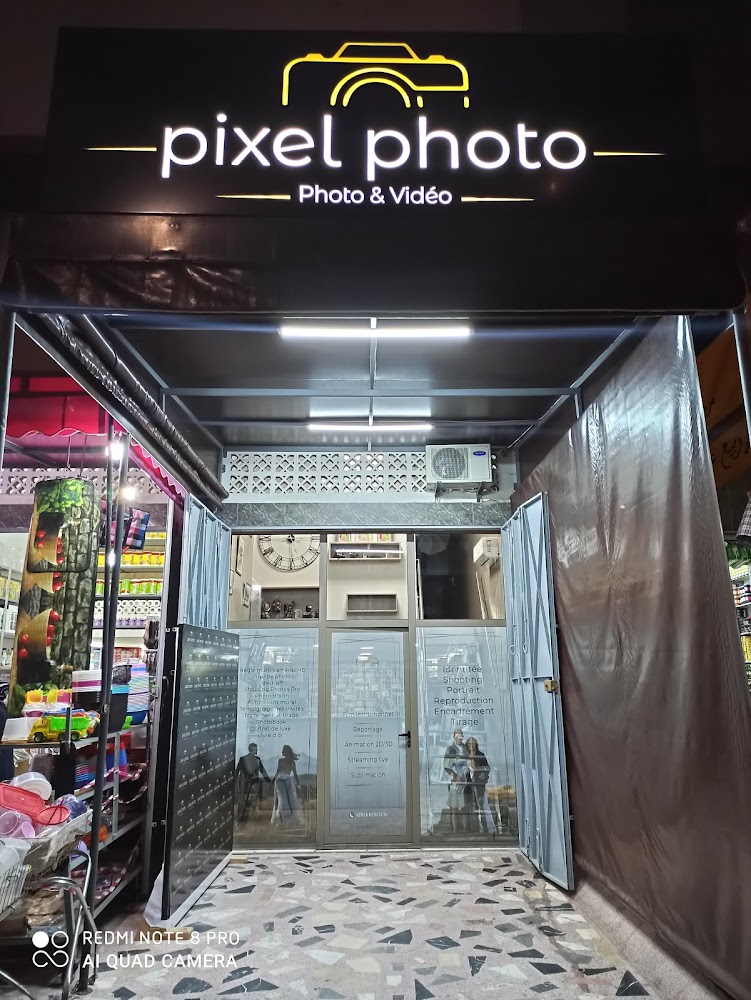 PIXEL PHOTO - Salé