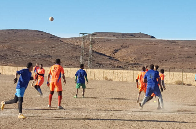 ملعب كرة القدم تازارين Terrain de sport - Tazarine -