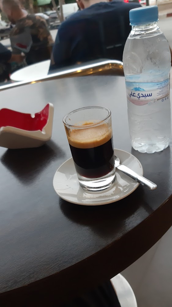 Café la ville مقهى لا فيل - Meknès
