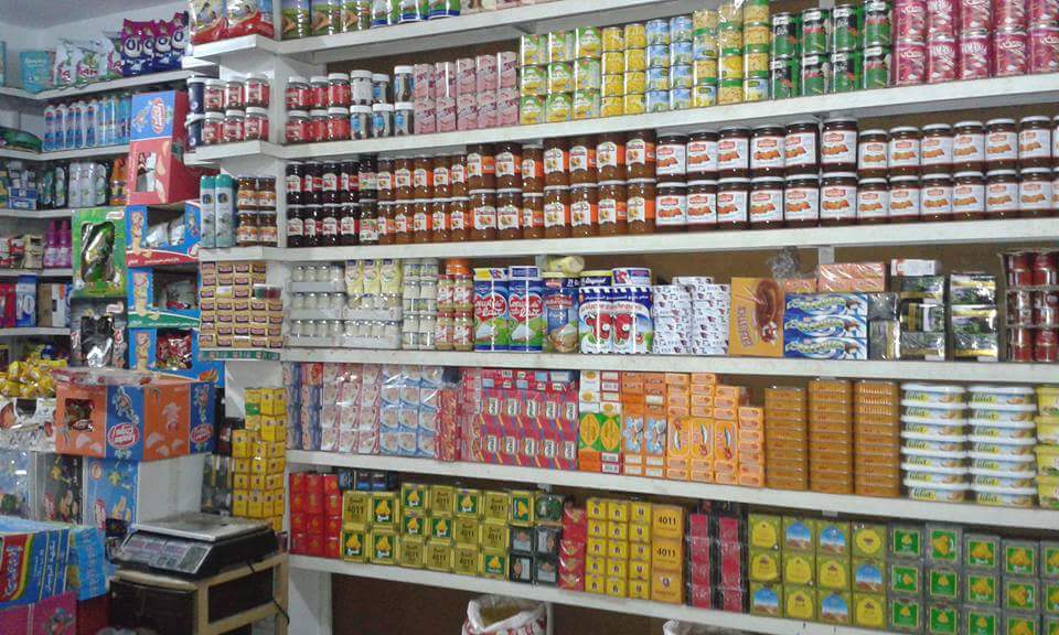 بائع المواد الغدائية epicerie - Chefchaouen