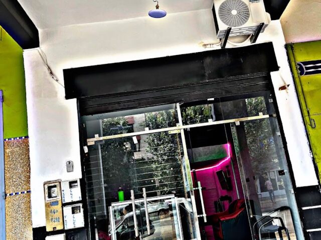 Play station azrou - Azrou - +212 644-495757