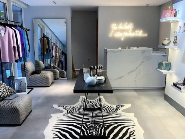 Contrast concept store - Rabat - +212 5376-32205