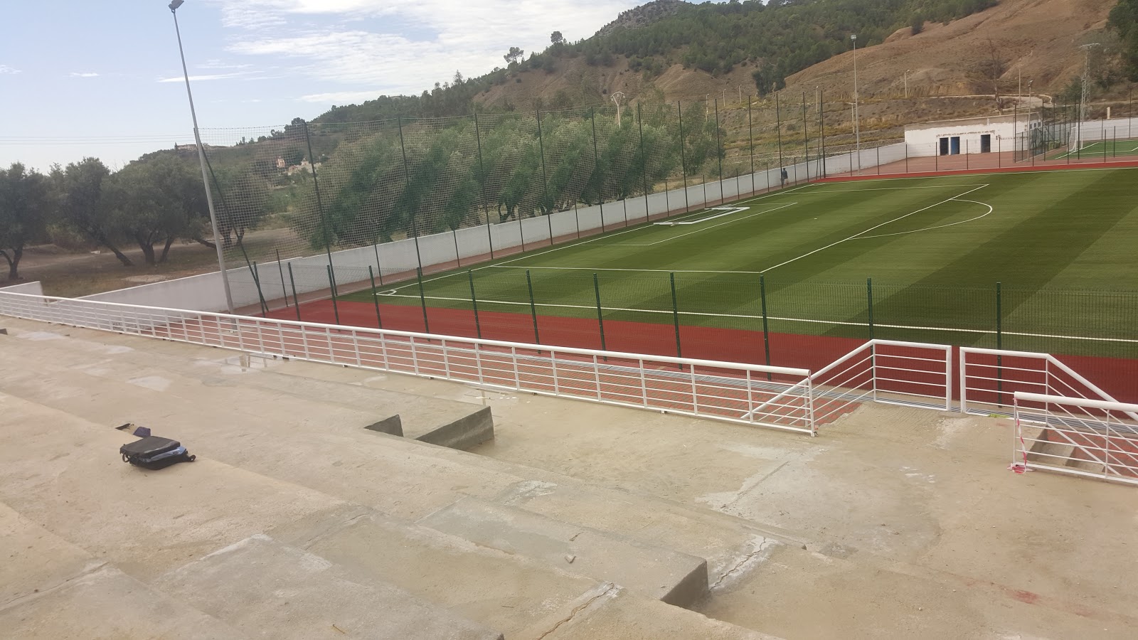 Terrain de Proche de Football - Aknoul