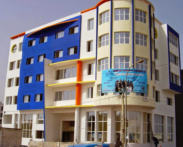 EFET Agadir - Ecole Française d'Enseignement Technique Agadir - Agadir - +212 5282-37873