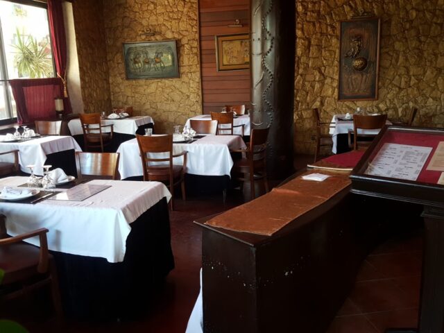 Le Pub - Meknès - +212 5355-24247