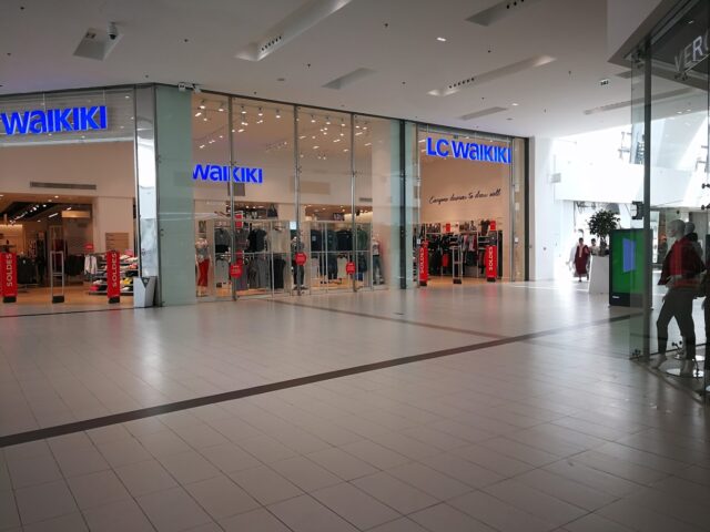 LC Waikiki - Tanger - +212 5399-30014